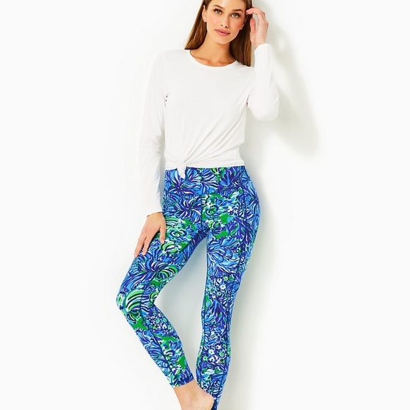 NWOT LILLY PULITZER WEEKENDER HIGH RISE LEGGINGS, ABACO BLUE IN TURTLE AWE - Picture 1 of 3